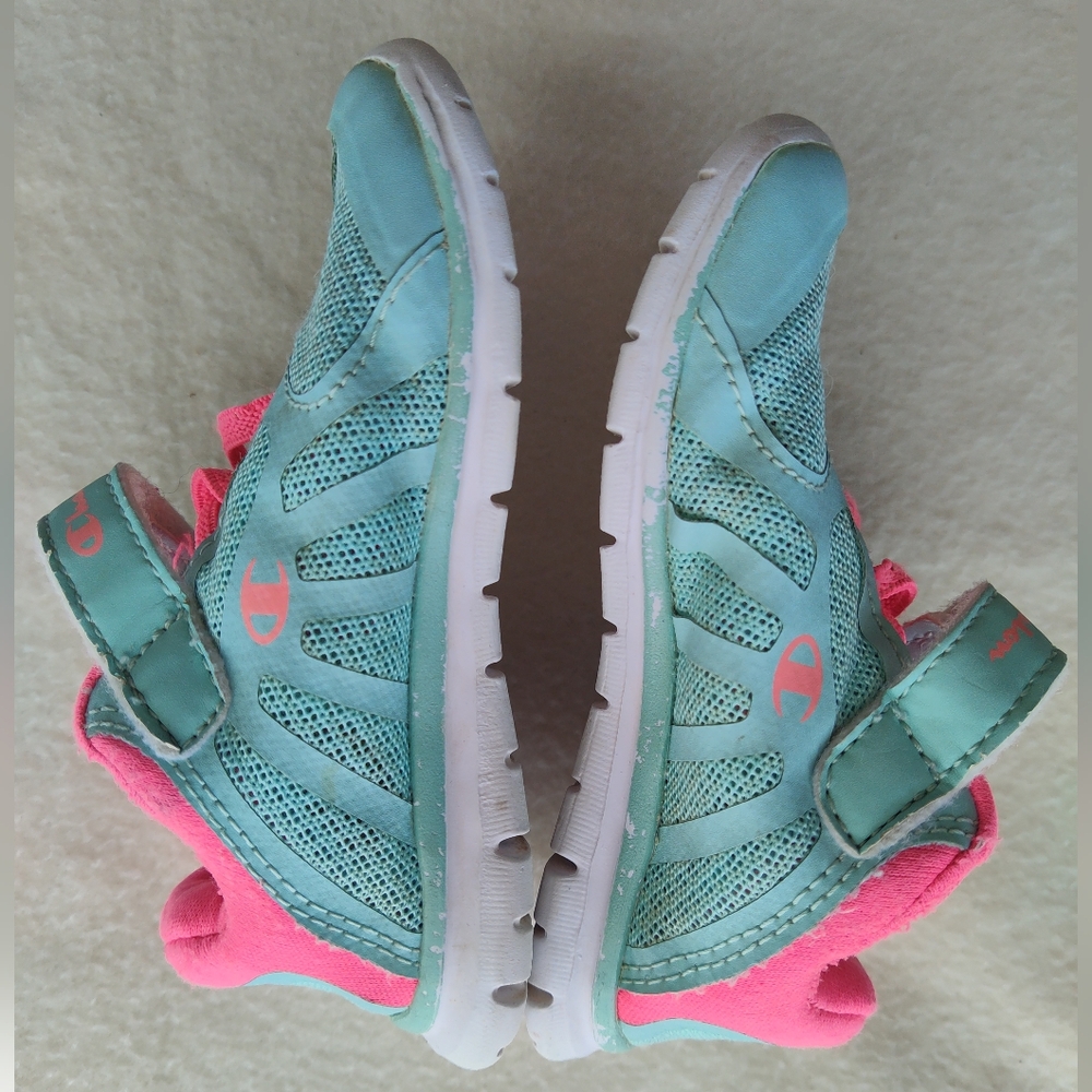 Teal/Aqua & Pink Sneakers Tennis Shoes Strap No Tie Size 6